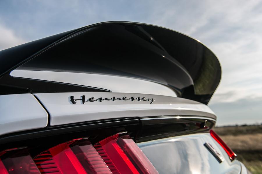 Детали экстерьера Shelby GT350R HPE850 Supercharged by Hennessey 2016 года  (фото 18 из 22)
